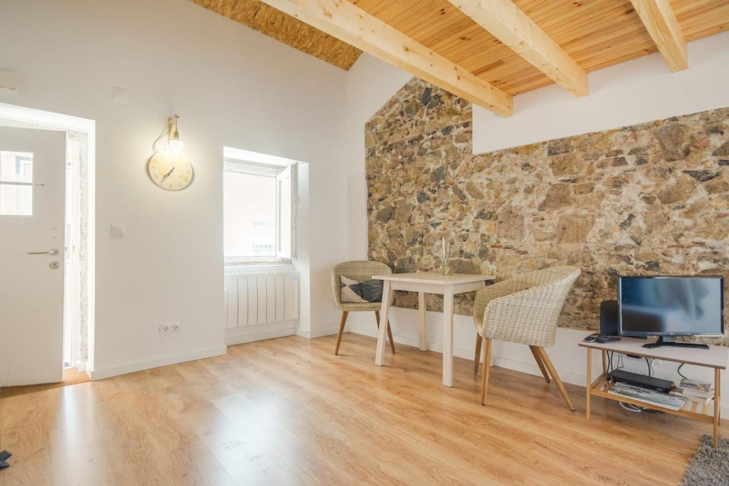 Classic Lisbon Homes: Bright & Central In Belem Buitenkant foto