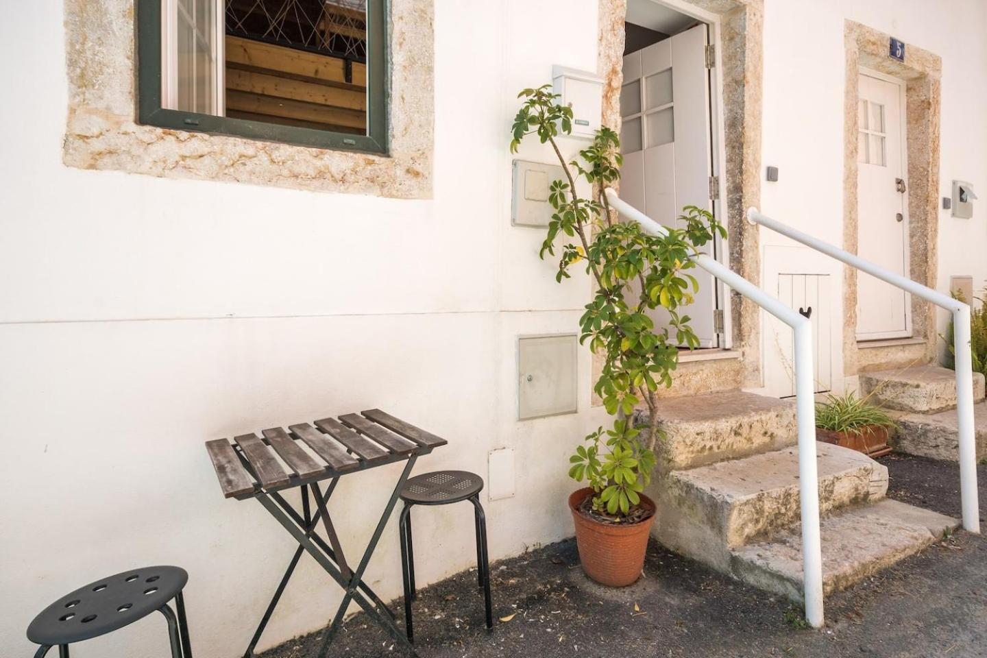 Classic Lisbon Homes: Bright & Central In Belem Buitenkant foto